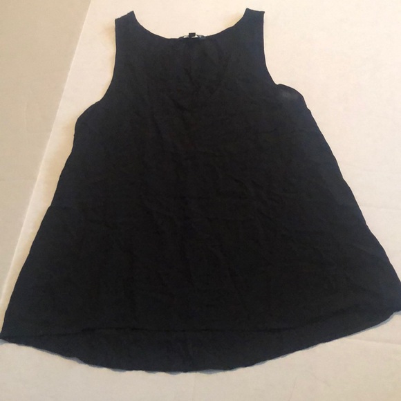 Express Tops - FREE W PURCHASE Express Black Flowy Size Medium